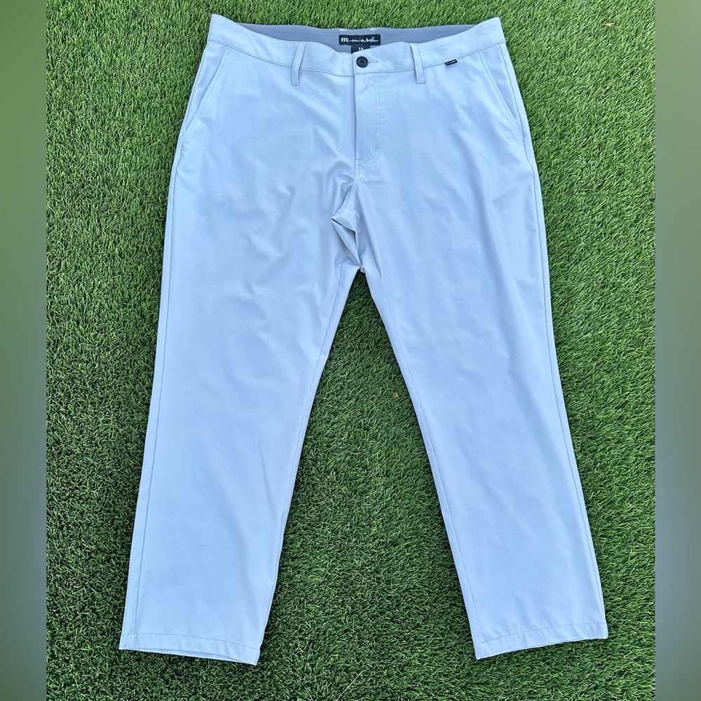 TRAVIS MATTHEWS Pants Light Gray Flat Front Golf Slacks Mens Size 38 x 28